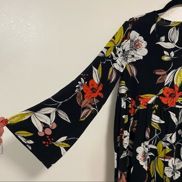 Free People shirt Women’s Size Small Black Bella Floral Tunic Top Oversized - Picture 7 of 10